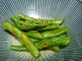 お弁当に☆さやいんげんの粒マスタード和え