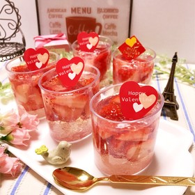 フレッシュ苺のソーダゼリー♡