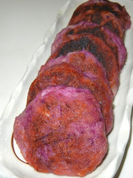 紅くるり大根と里芋の大根餅の画像