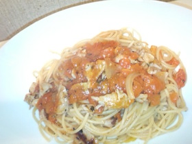 フレッシュトマトのパスタ