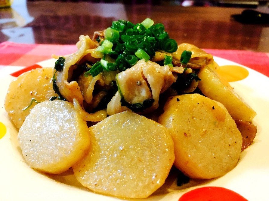 豚こまと山芋・豆苗の麺つゆマヨ炒めの画像