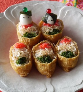 簡単!栄養豊富な乾物具材でデコ雛いなり