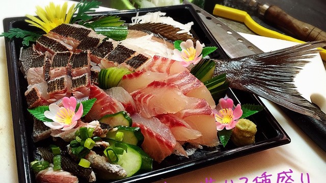 イサキのお刺身３種盛り 松笠造り レシピ 作り方 By まるたまん クックパッド