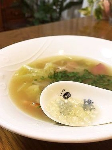 タピオカコンソメ風スープの写真