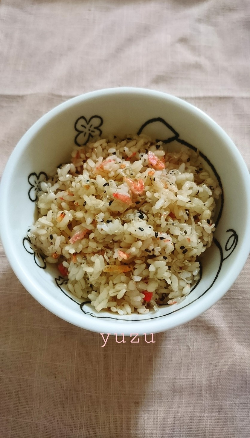 雑穀米(麦飯)でしらす＆おかかの混ぜご飯の画像