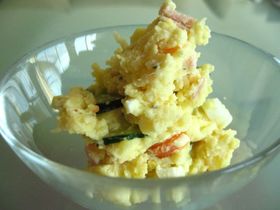 絶品!お惣菜屋さんのようなポテトサラダ