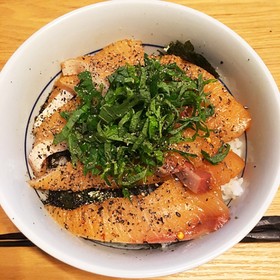 べっこう丼♪ (鰤丼♪)