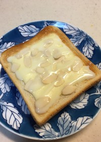 練乳の誘惑、練乳チーズトースト