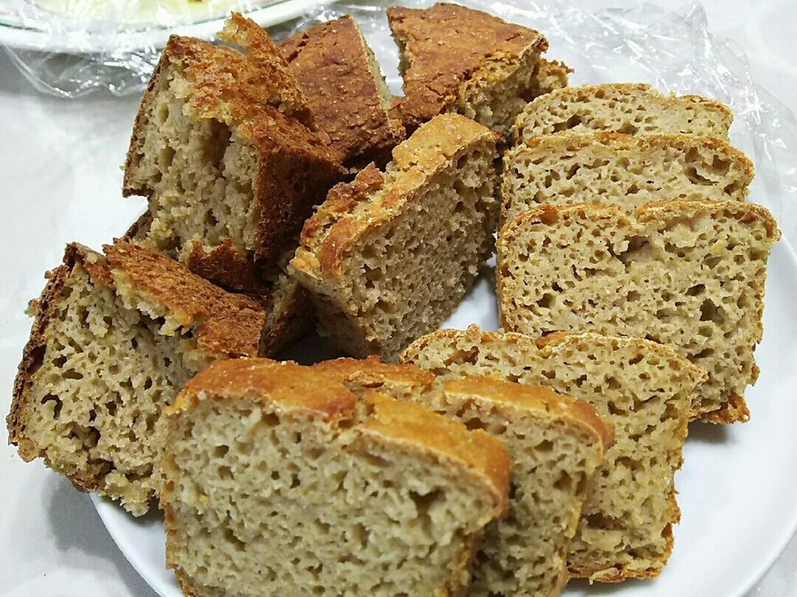 有機小麦、米、大豆粉のブレンドパン①の画像