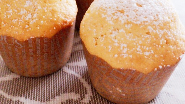 Hmで簡単ホワイトチョコカップケーキ レシピ 作り方 By Cocoa1218 クックパッド 簡単おいしいみんなのレシピが352万品