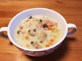 【簡単】アサリの水煮缶でクラムチャウダー