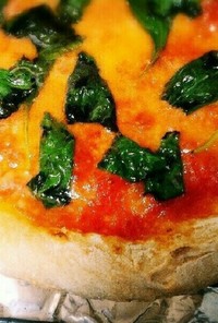 魚焼きグリルで手作りピザ☆マルゲリータ