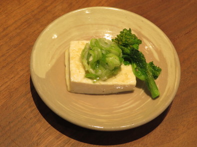 塩豆腐ステーキ 葱ソースの写真
