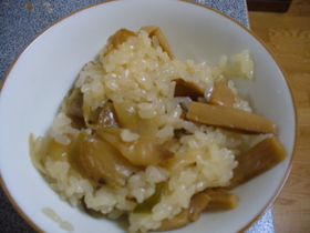 簡単★炊飯器で☆ザーサイ&メンマおこわ♪