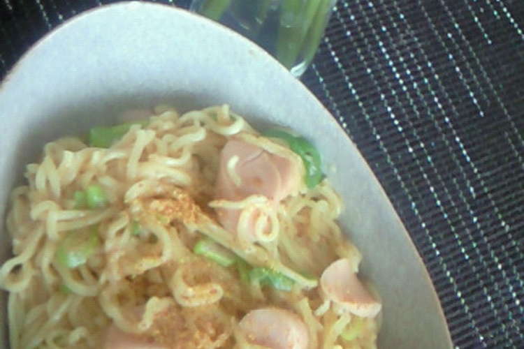 インスタント麺でインドネシア風やきそば レシピ 作り方 By A2co クックパッド 簡単おいしいみんなのレシピが351万品