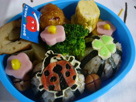 てんとう虫さんのキャラ弁
