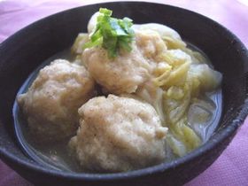 鶏団子と白菜のホッと煮