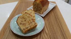 シナモンりんごで♪簡単パウンドケーキ。
