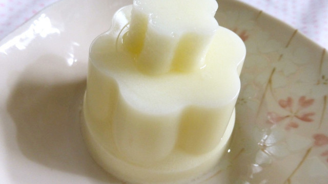 カルピス牛乳寒天ゼリー 粉寒天 レシピ 作り方 By ぶどうなすび クックパッド 簡単おいしいみんなのレシピが360万品