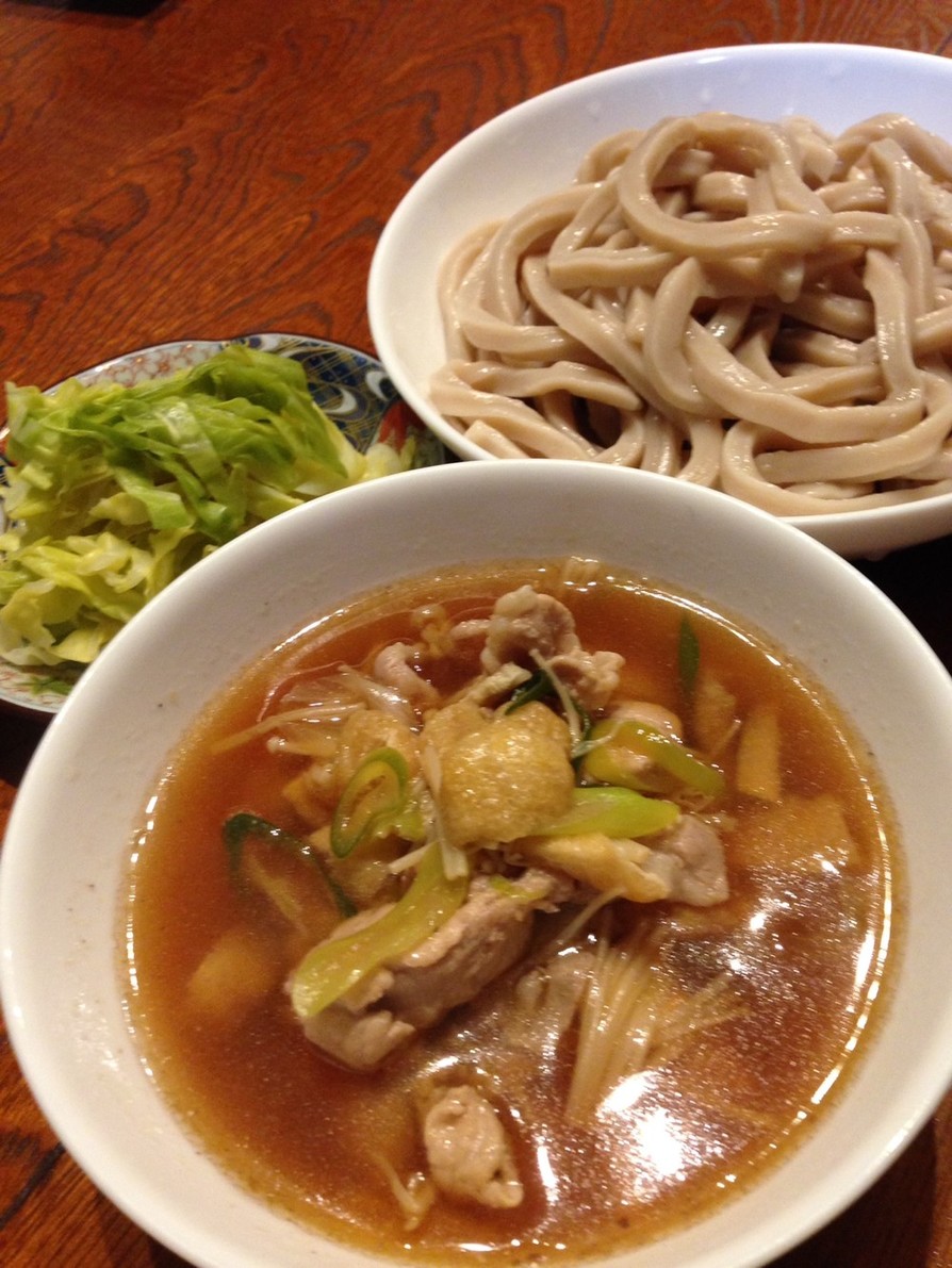 お肉と季節の野菜たっぷり！ 武蔵野うどんの画像