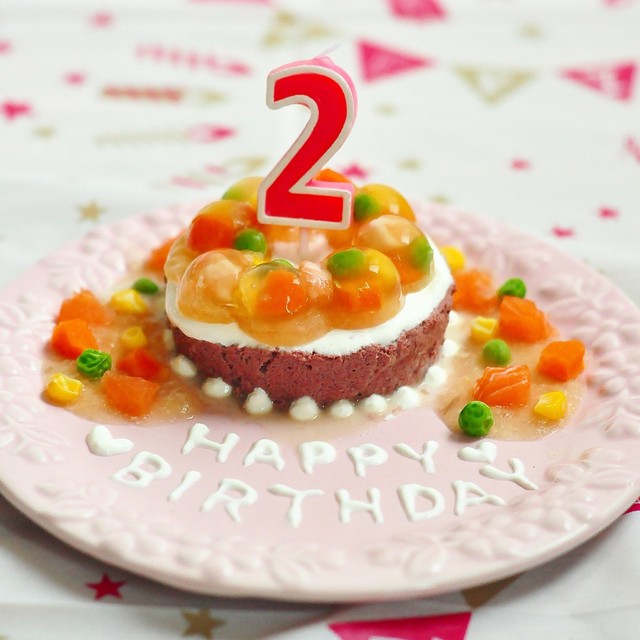 テリーヌ仕立ての猫用バースデーケーキ レシピ 作り方 By 猫田夢子 クックパッド 簡単おいしいみんなのレシピが349万品