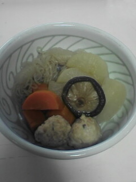 お鍋の残りで☆大根の煮物