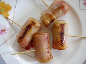 お弁当やおつまみに★ ウィンナーベーコン