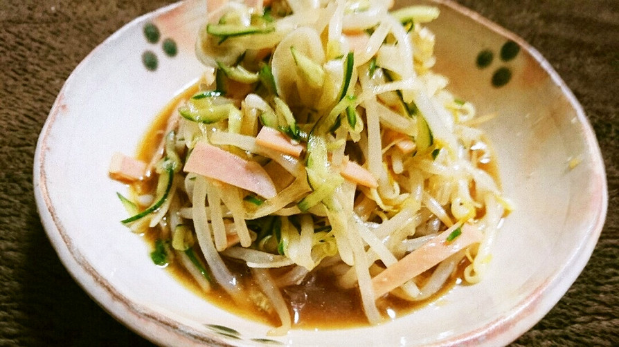 もやしときゅうりと新玉ねぎの中華風サラダの画像