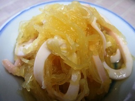 糸瓜と塩丸いかの酢の物