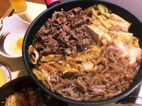 シンプル味付けで絶品♪関西風すき焼き