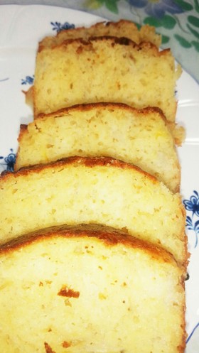 バナナとレモンのパウンドケーキ