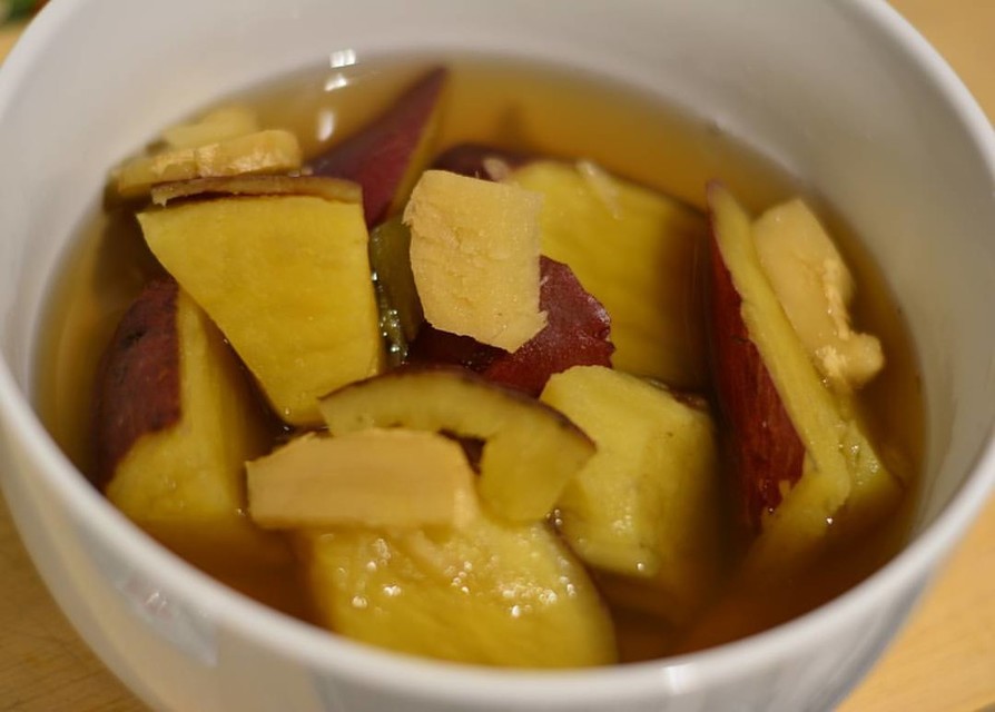 薑汁番薯糖水（生姜と薩摩芋の甘いスープ）の画像