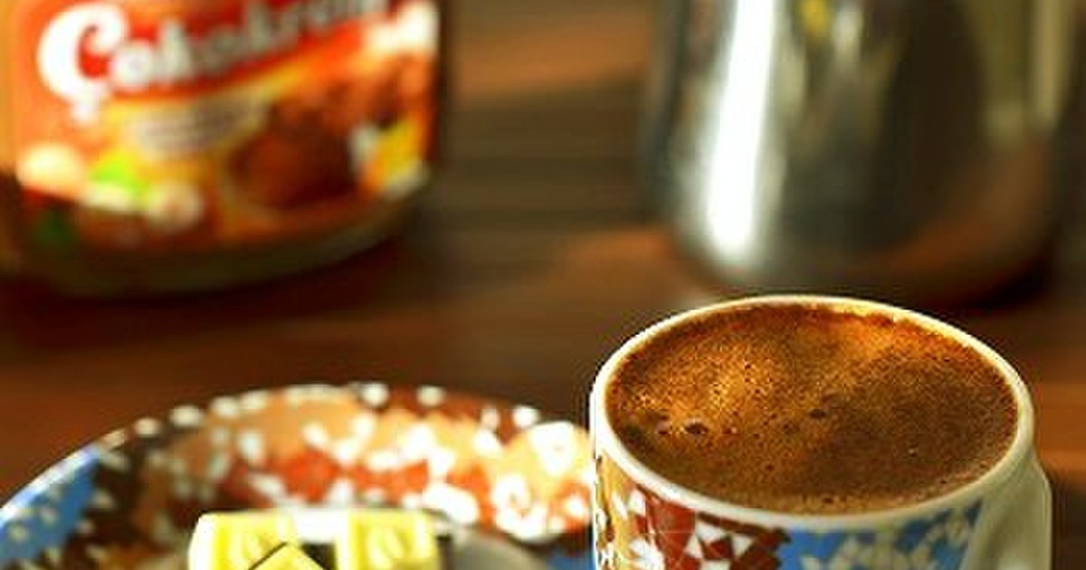 Kahve チョコ風味トルココーヒー レシピ 作り方 By Hisosari クックパッド 簡単おいしいみんなのレシピが376万品