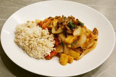 ロモサルタード　お米と食べるペルー料理　の写真