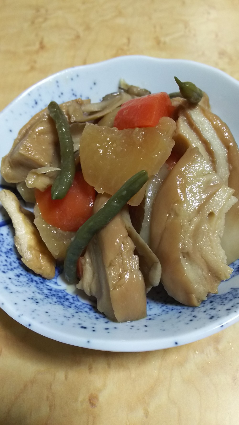 大根と車麩とまいたけの煮物 レシピ 作り方 By むぎこさん クックパッド 簡単おいしいみんなのレシピが356万品
