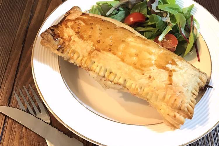コンビーフチーズポテト パイ包み焼き レシピ 作り方 By Riko クックパッド 簡単おいしいみんなのレシピが360万品