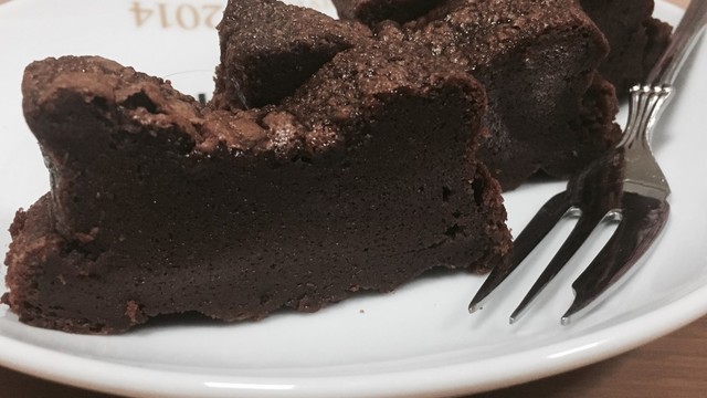 生クリーム不使用簡単濃厚ガトーショコラ レシピ 作り方 By りっちょん クックパッド 簡単おいしいみんなのレシピが360万品