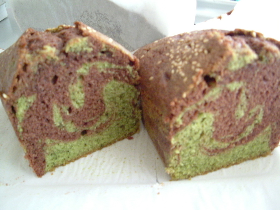 チョコ抹茶マーブルパウンドケーキの画像