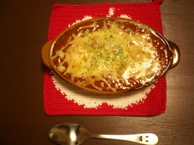 クリームシチューをドリアにアレンジ