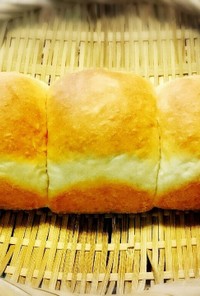 パウンドケーキの型で♪ミニ食パン