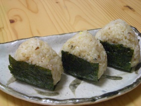 おかか醤油・のりたま♪おにぎり▲▲▲