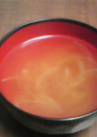 あっさり味のオニオンスープ