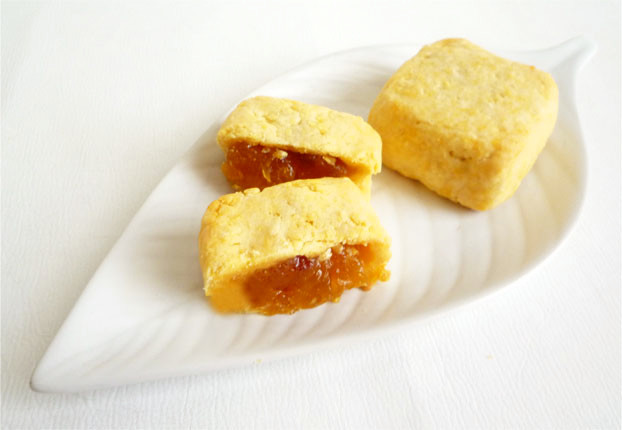 パイナップルケーキ　台湾土産　鳳梨酥の画像