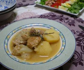 じゃがいもとチキンの煮込み