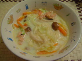 ★☆サーモンチャウダーのにゅうめん風☆★