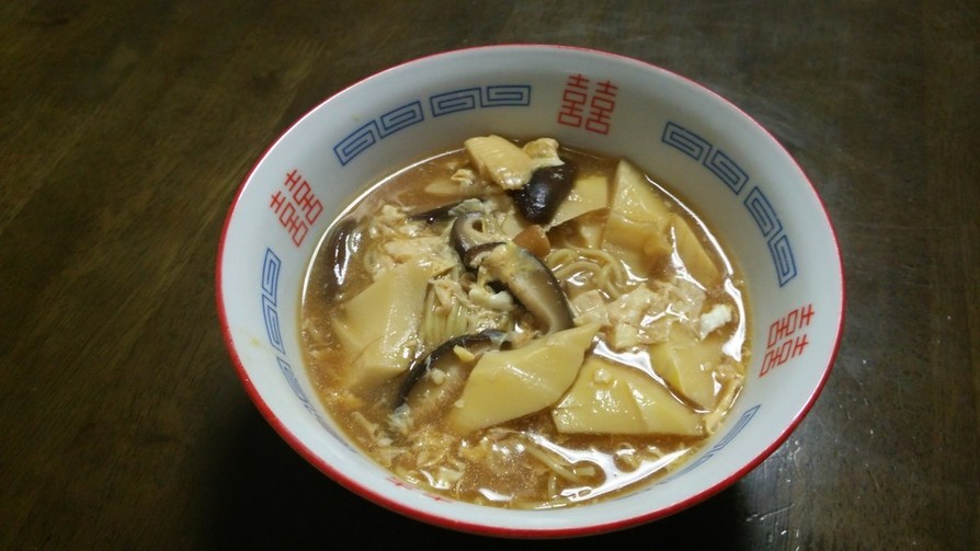 王将醤油ラーメンで超簡単な酸辣湯麺の画像