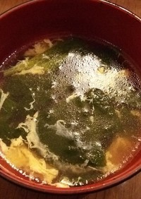 ほうれん草と卵の中華風スープ
