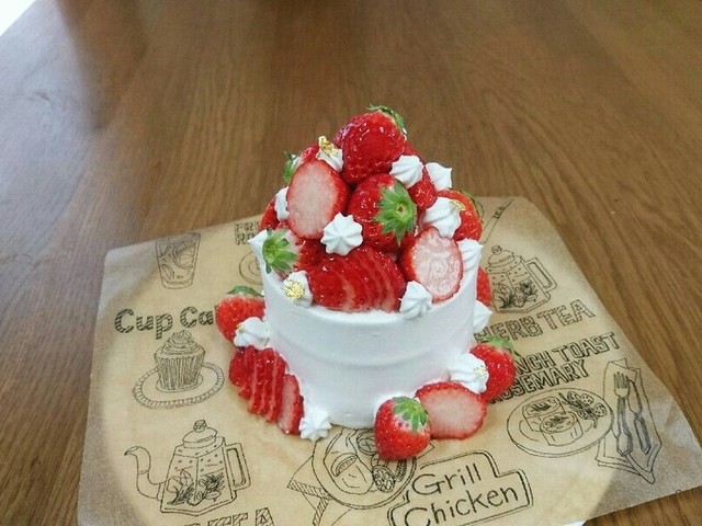 約２０分で完成 ショートケーキ レシピ 作り方 By Minmi 18 クックパッド 簡単おいしいみんなのレシピが353万品