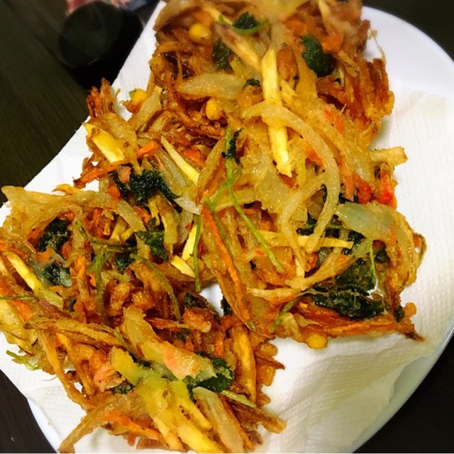 簡単 丸亀製麺風ふわふわサクサクかき揚げ レシピ 作り方 By ニ児のmama クックパッド 簡単おいしいみんなのレシピが354万品