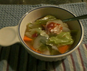 鶏茹で汁でポトフ
